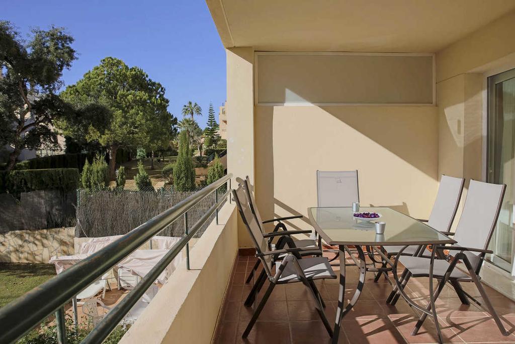 Apartment Aguila Real Sitio de Calahonda Szoba fotó